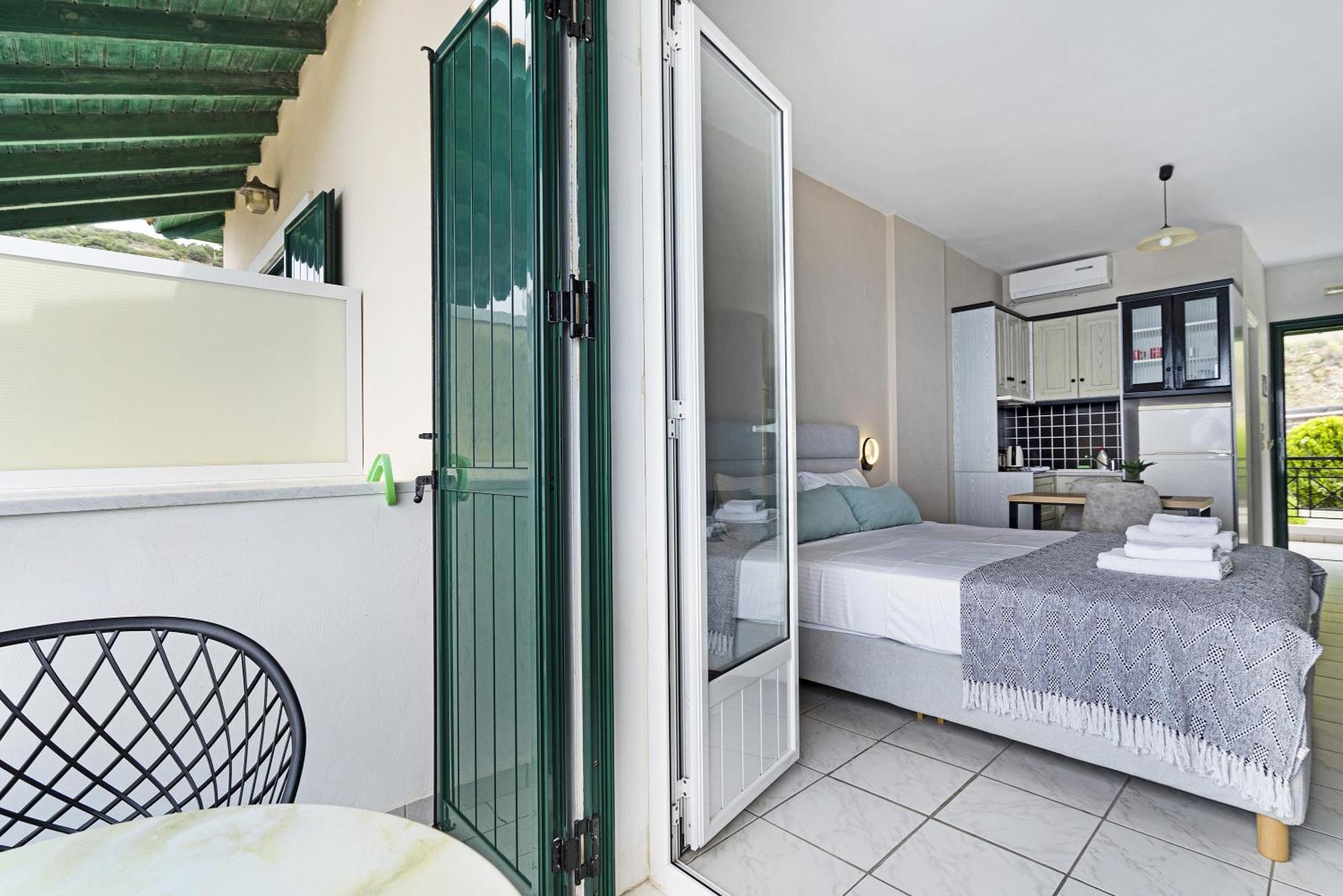 Sunset Premium Studio 7 Айос-Никитас Номер фото